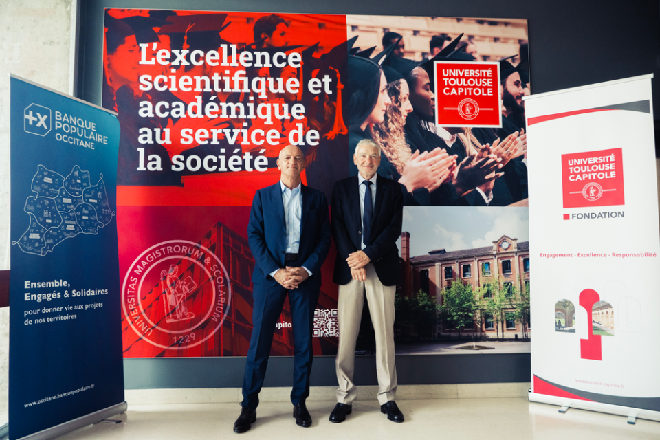 Signature d'une convention de mécénat entre la Fondation Toulouse Capitole Université et la Banque Populaire Occitane