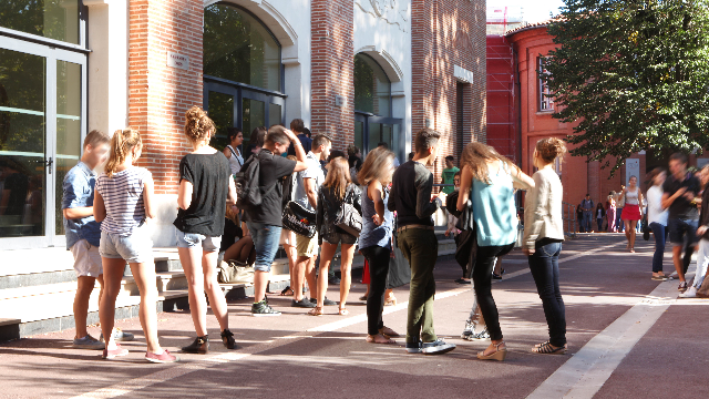 Etudiants, préparez votre insertion professionnelle sur le campus