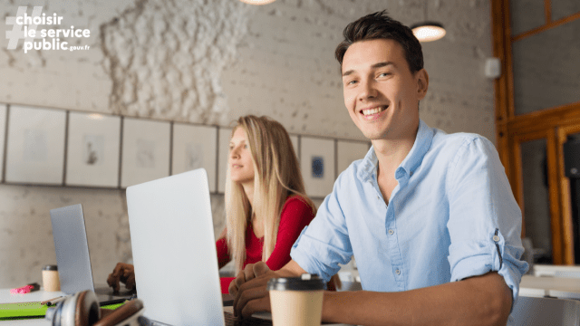 Plus de 700 offres de stages à saisir sur la Place de l'apprentissage et des stages